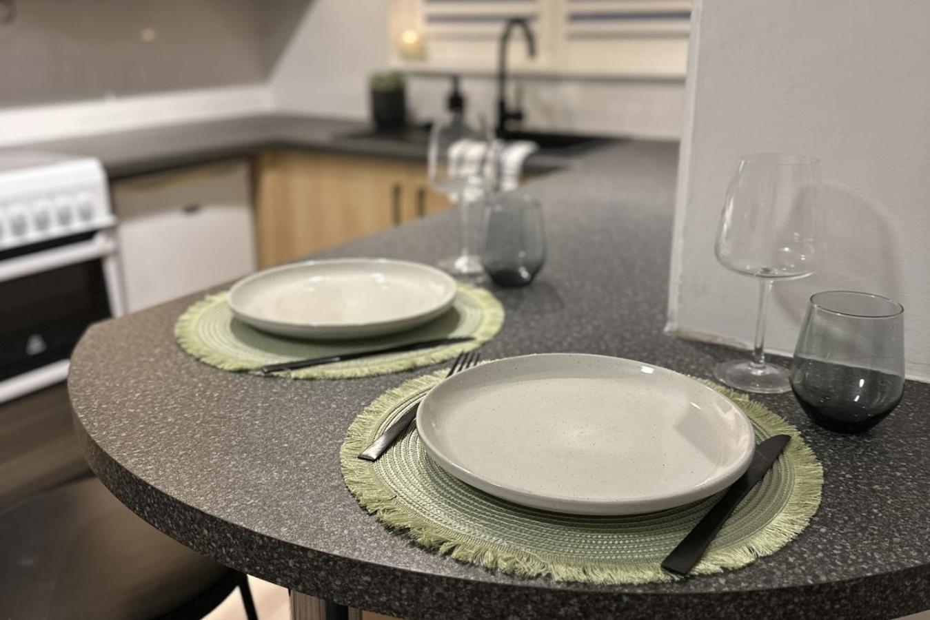 Cosy 1Bd Getaway Perfect For Couples Stamfordアパートメント エクステリア 写真